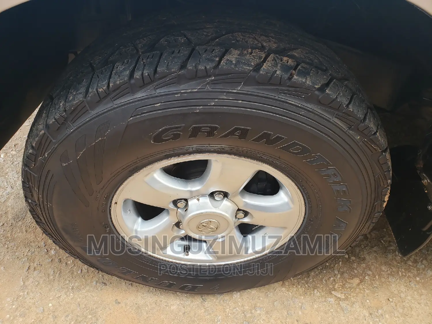 Toyota Land Cruiser 1998 Silver