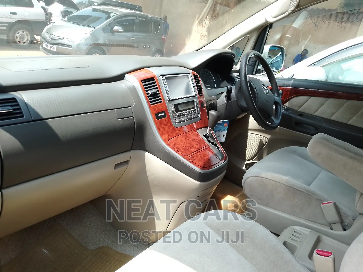 Toyota Alphard 2003-