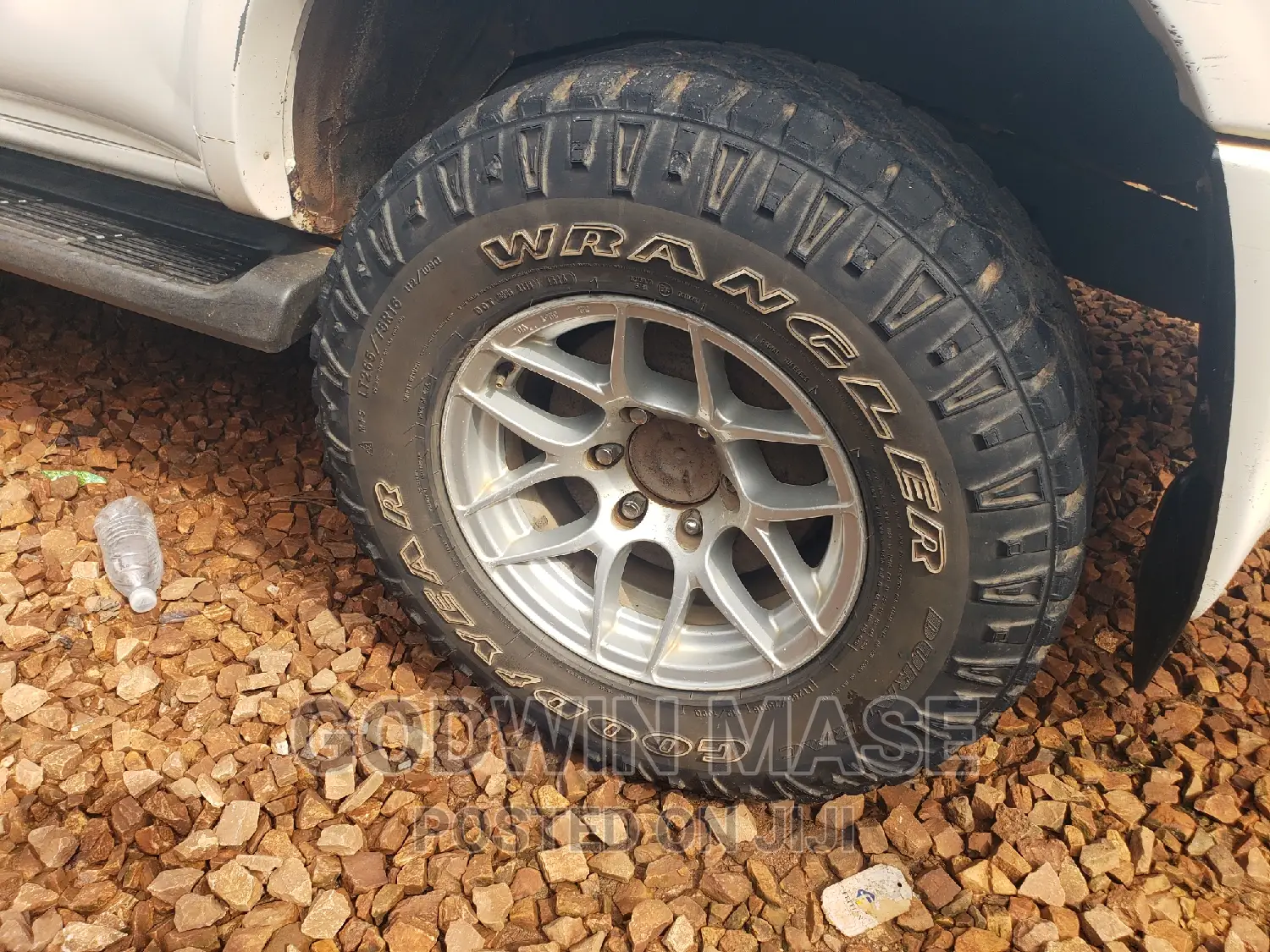 Toyota Hilux Surf 2005