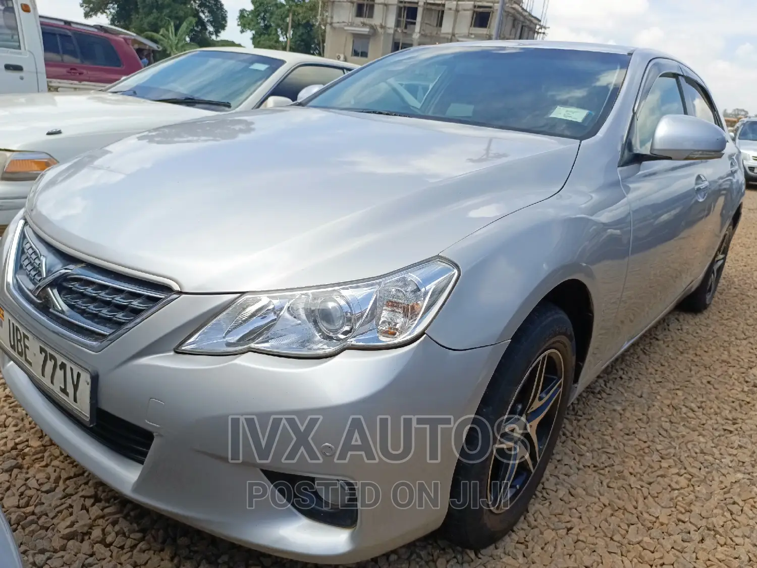 Toyota Mark X 2.5 AWD