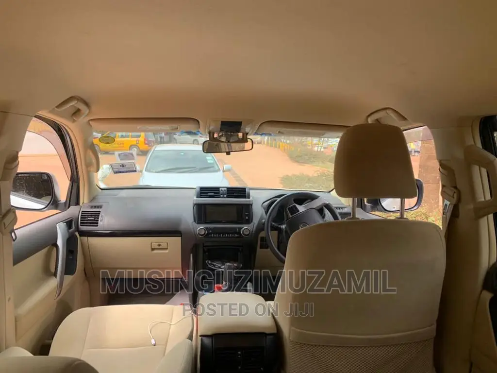 Toyota Land Cruiser Prado 2015