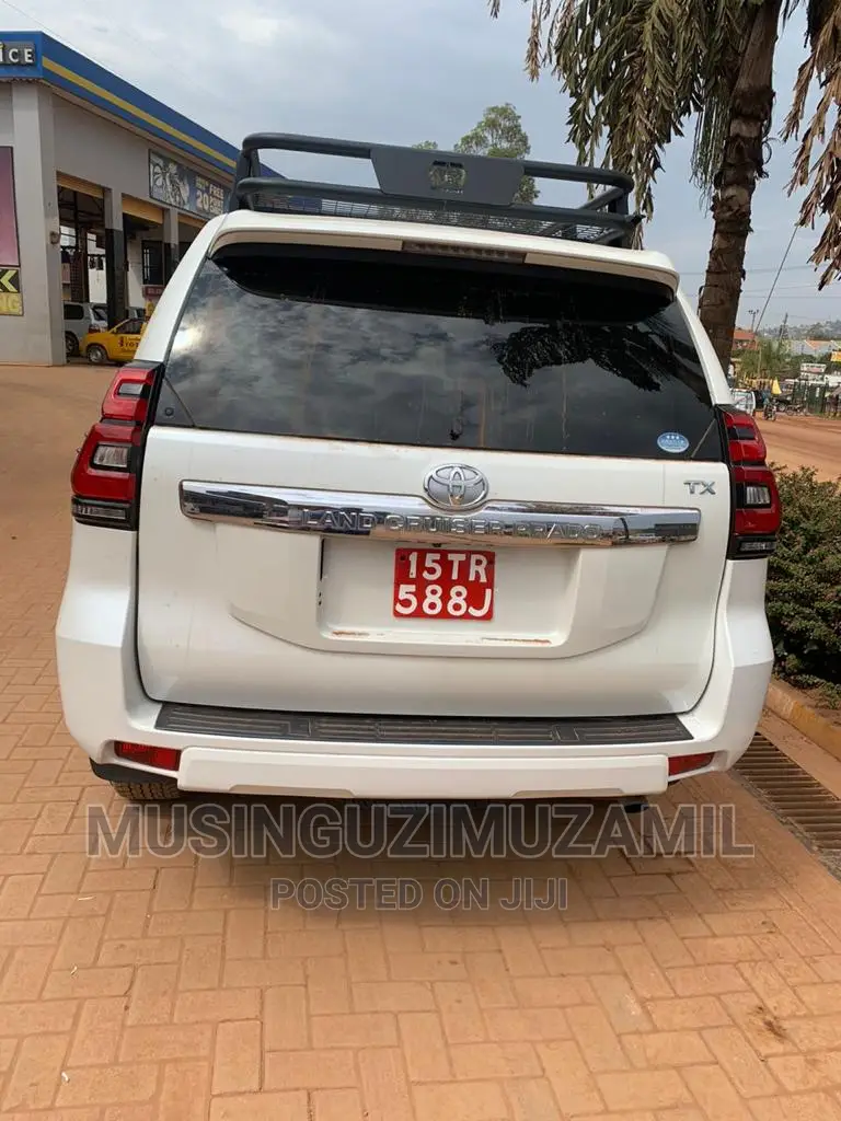Toyota Land Cruiser Prado 2015