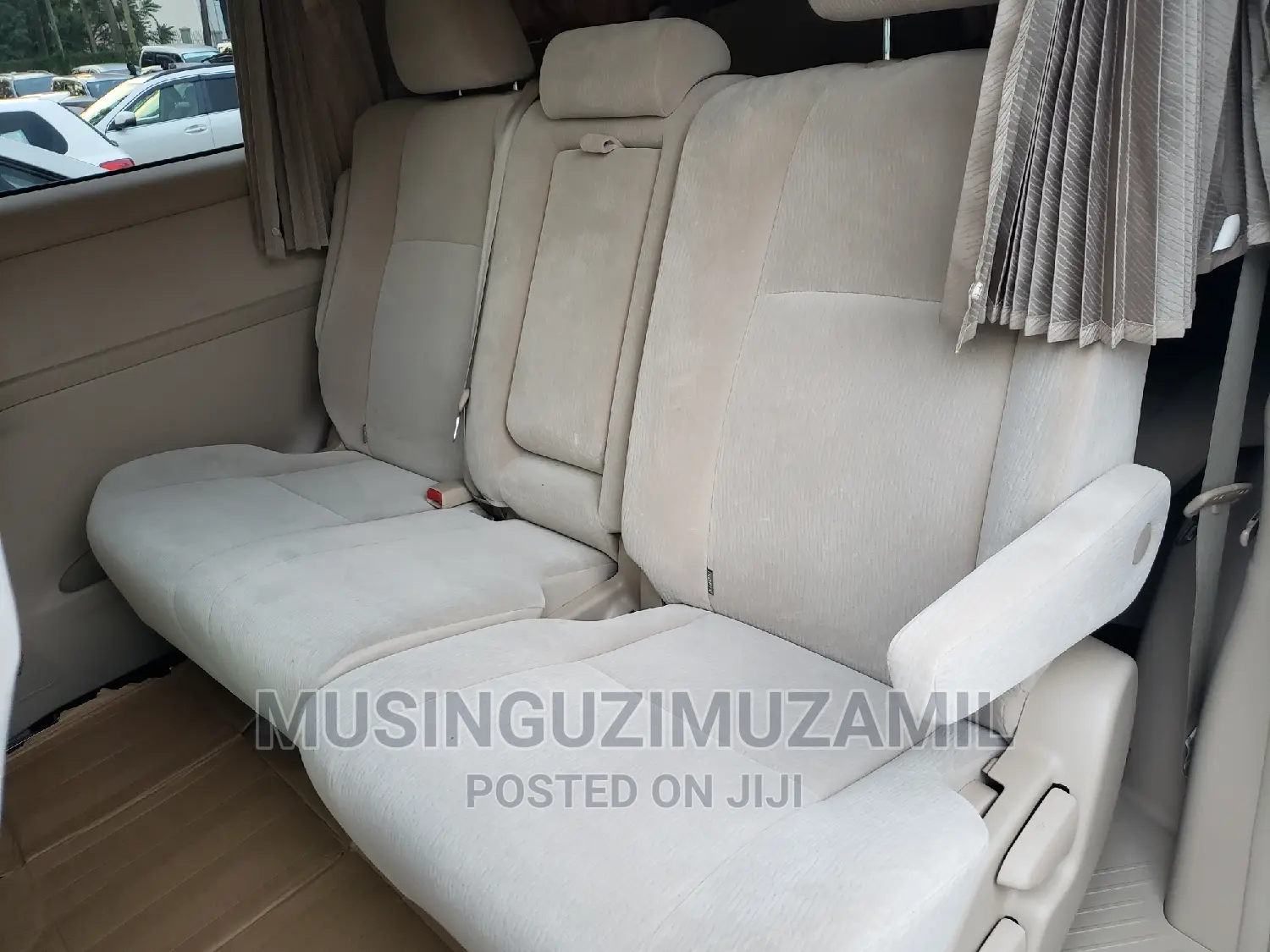 Toyota Alphard 2010 White