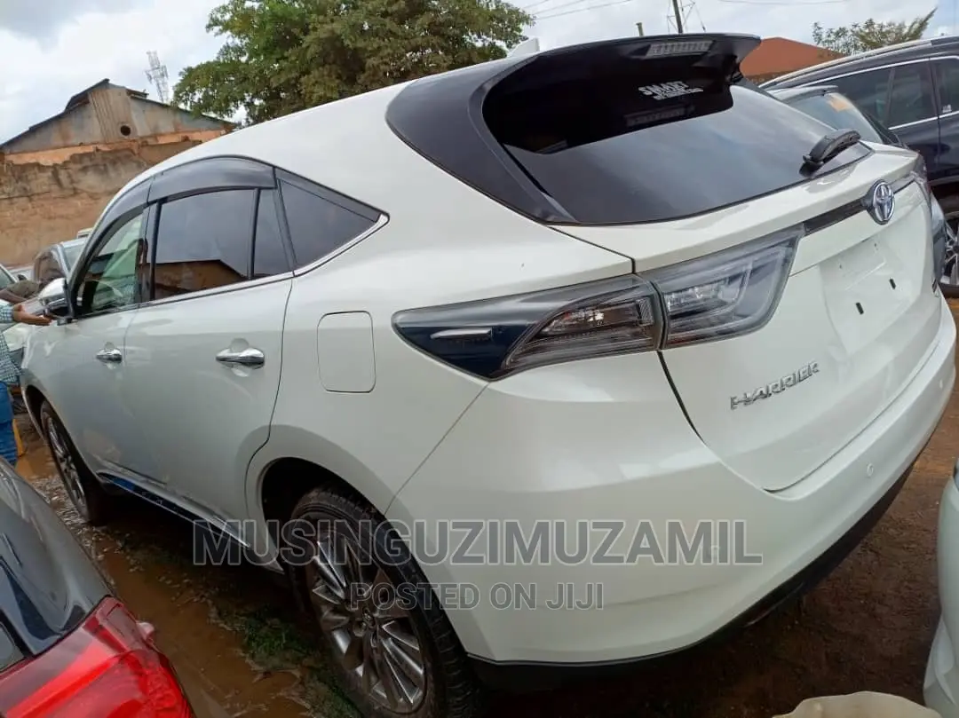 Toyota Harrier 2015 White