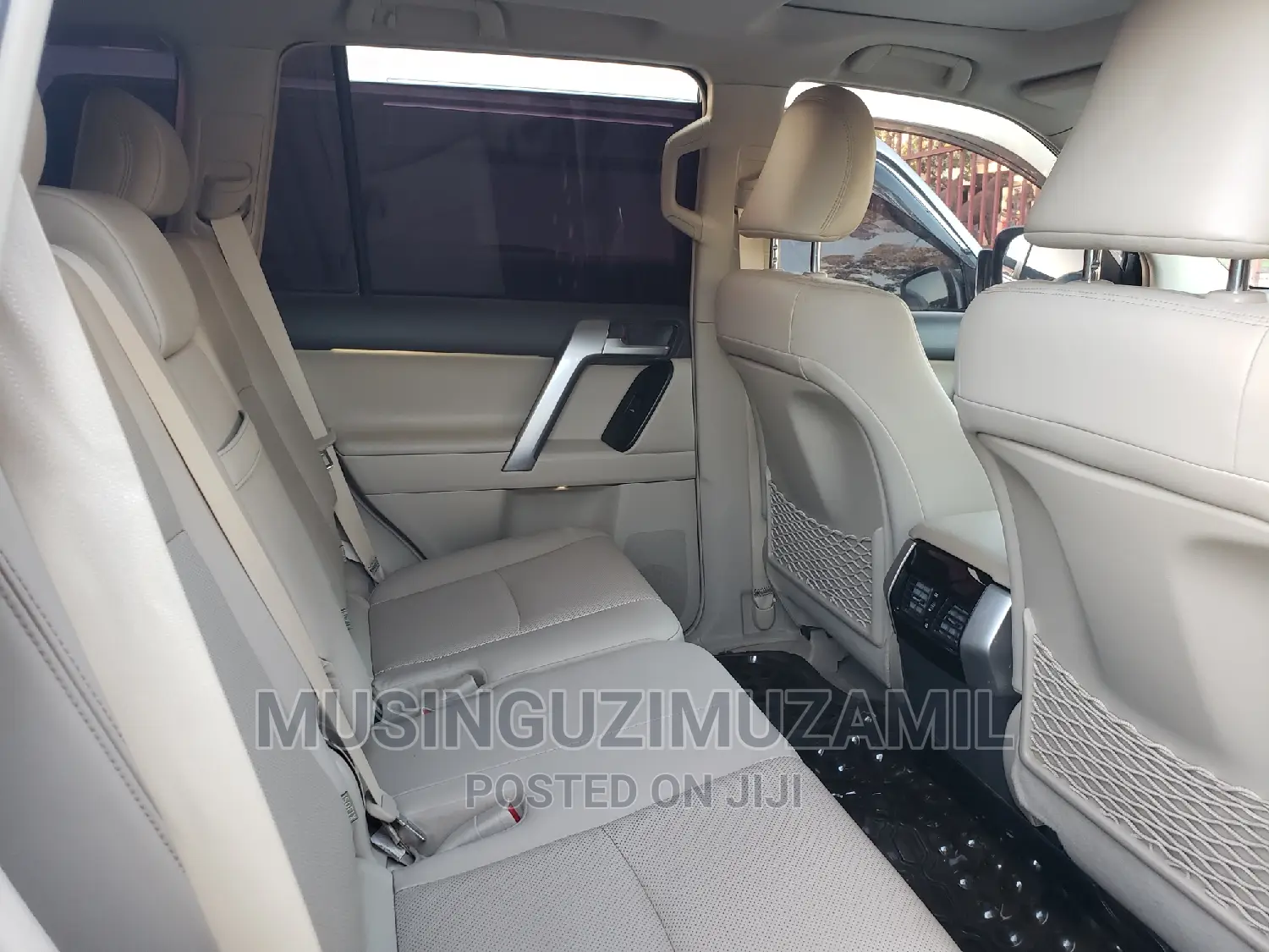 Toyota Land Cruiser 2015