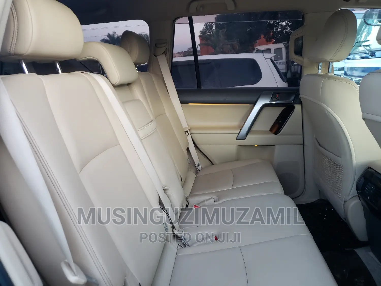 Toyota Land Cruiser Prado 2015