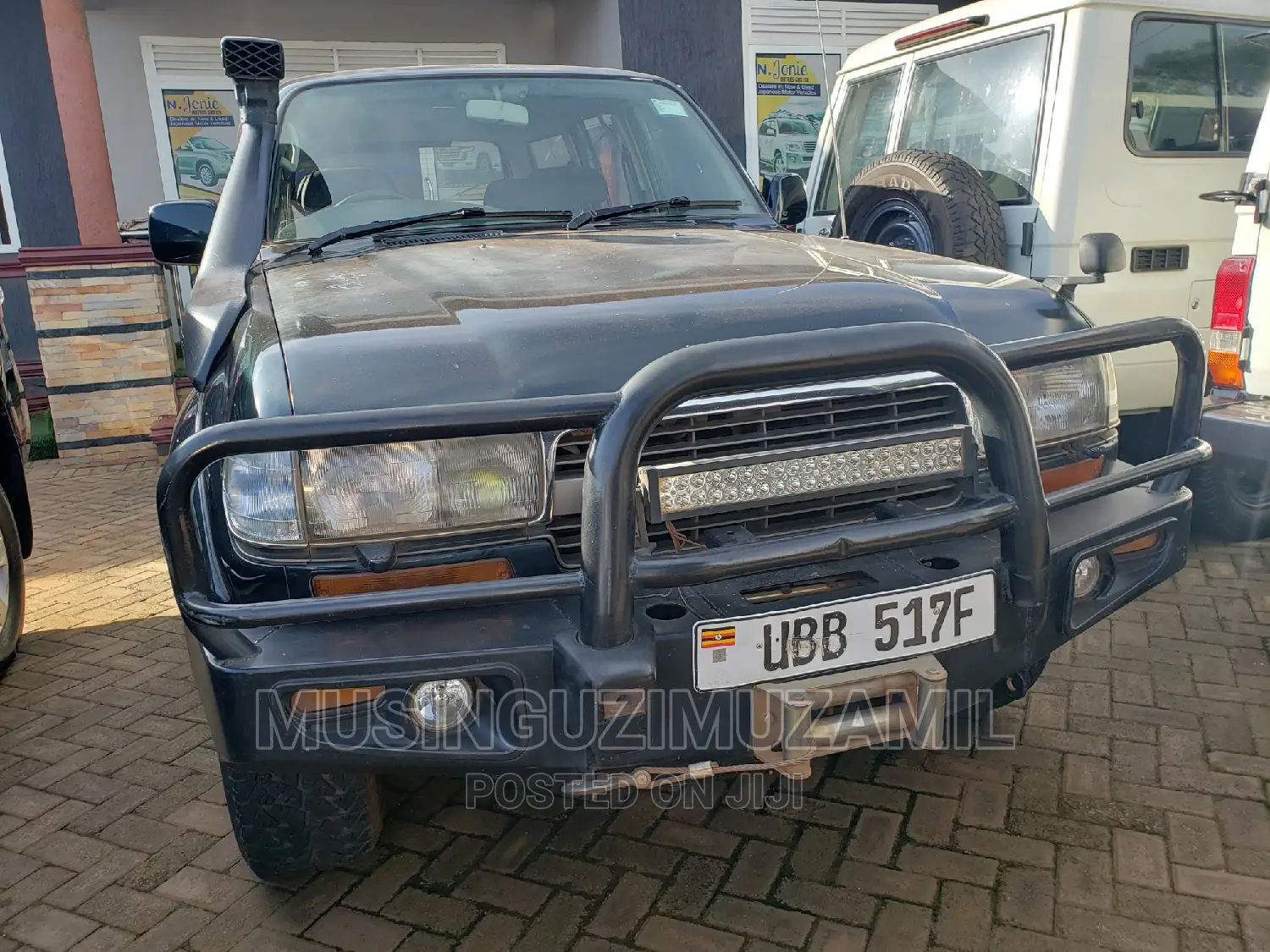 Toyota Land Cruiser 1995 Green