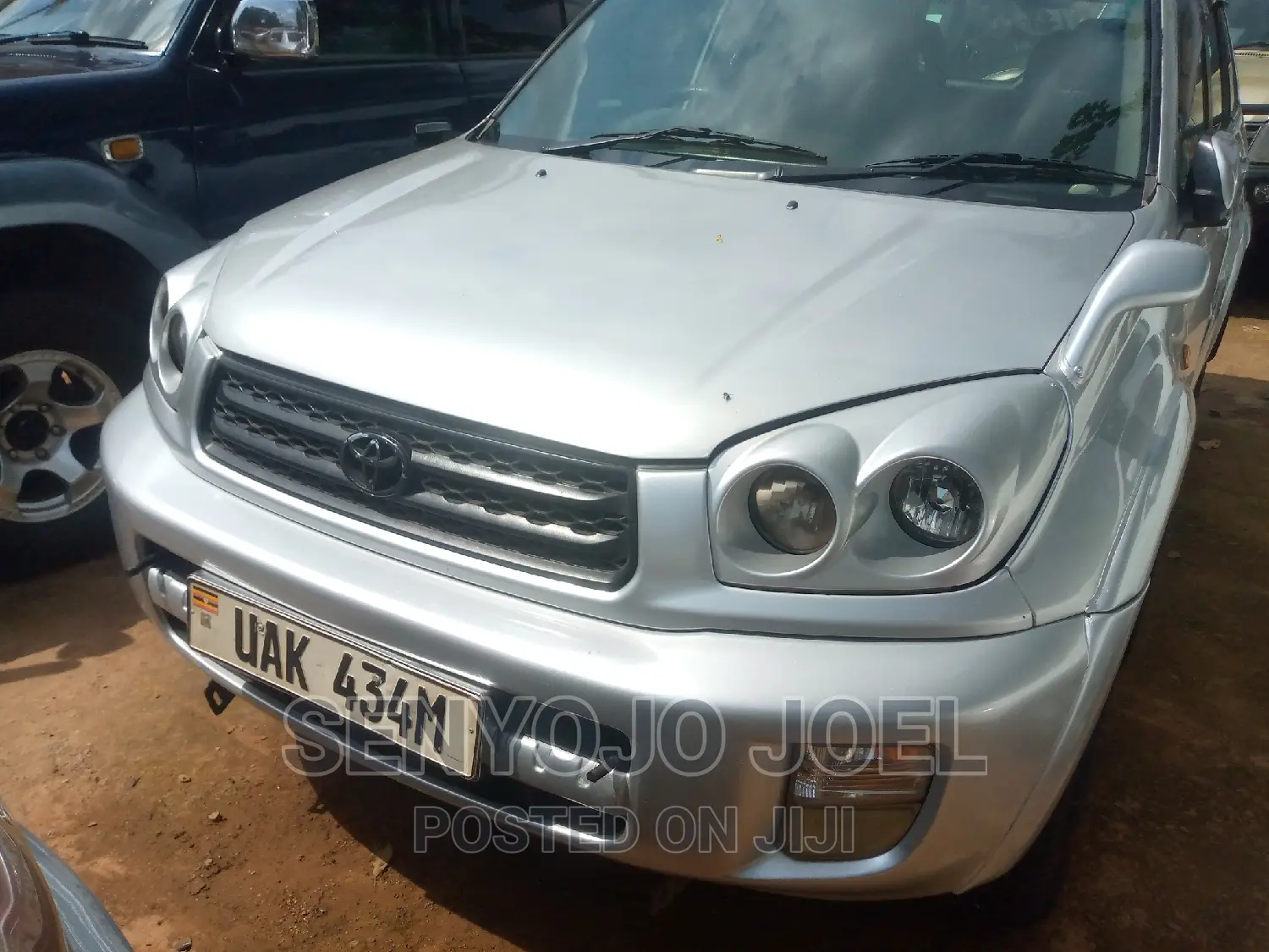 Toyota RAV4 1999 Silver