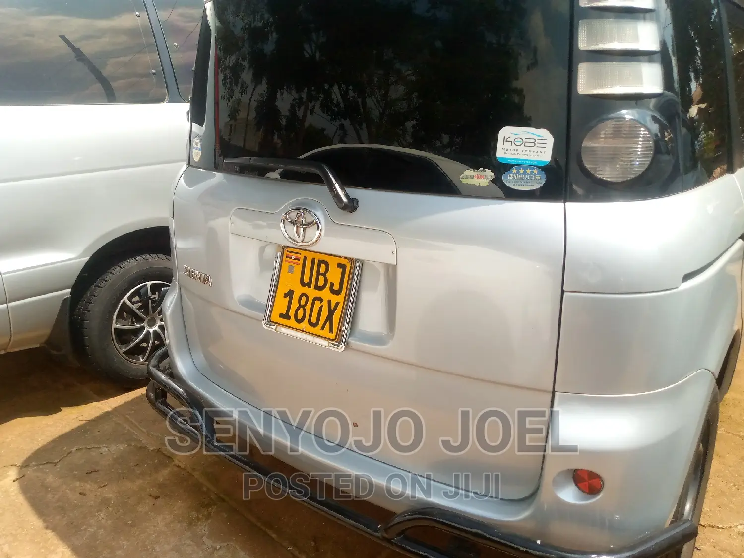 Toyota Sienta 1.5 FWD 2008 Silver