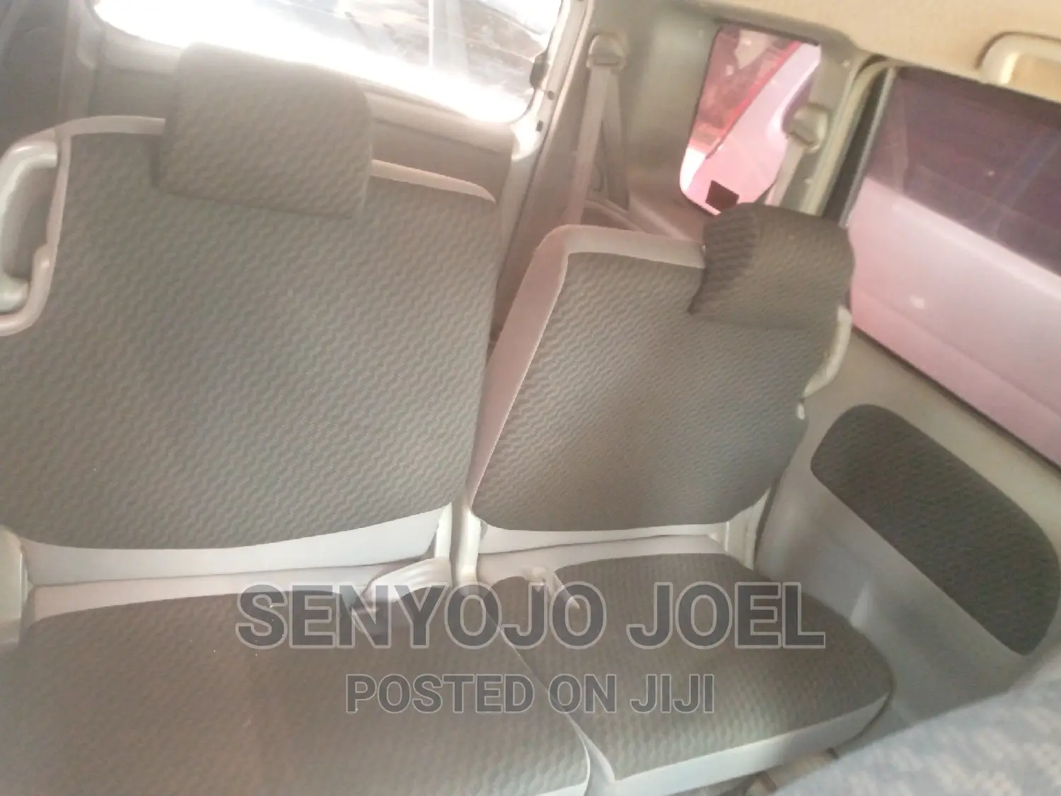 Toyota Sienta 1.5 FWD 2008 Silver
