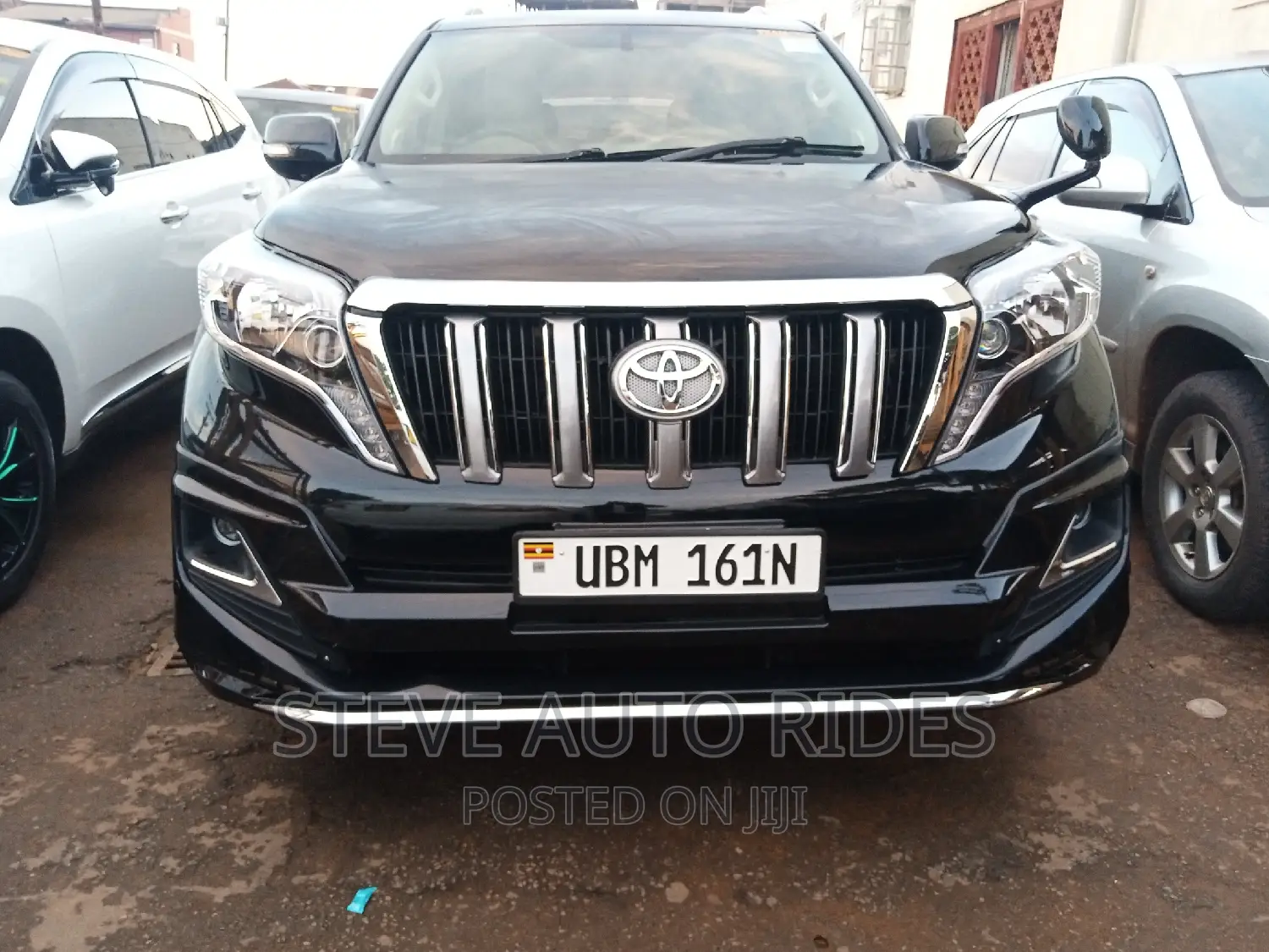 Toyota Land Cruiser Prado 2011 Black
