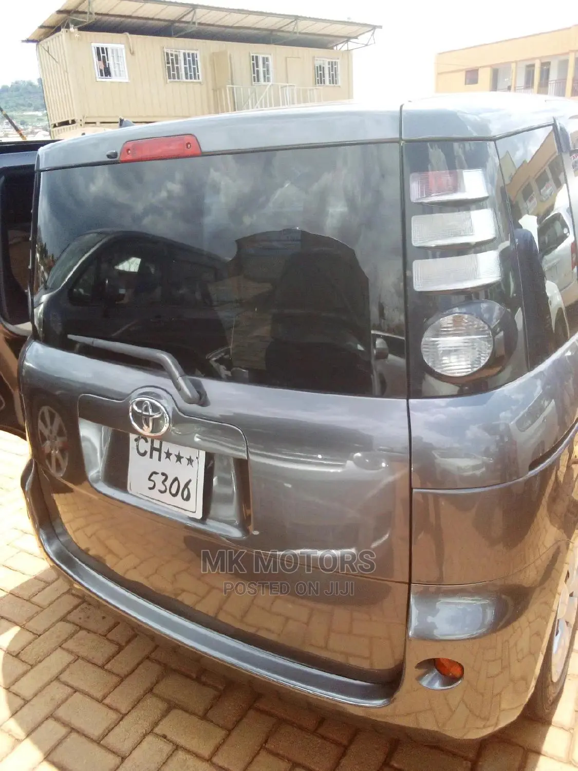 Toyota Sienta 1.5 AWD 2008 Gray