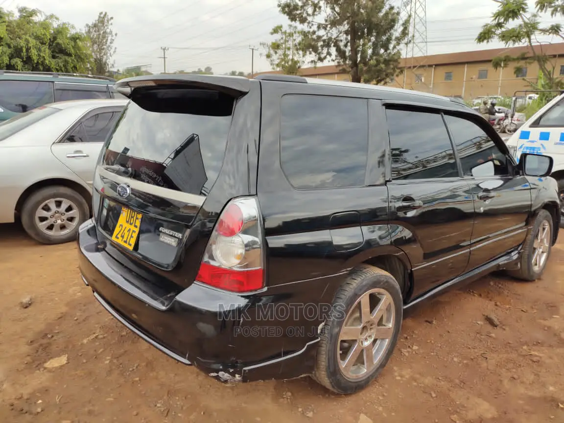 Subaru Forester 2005 Black