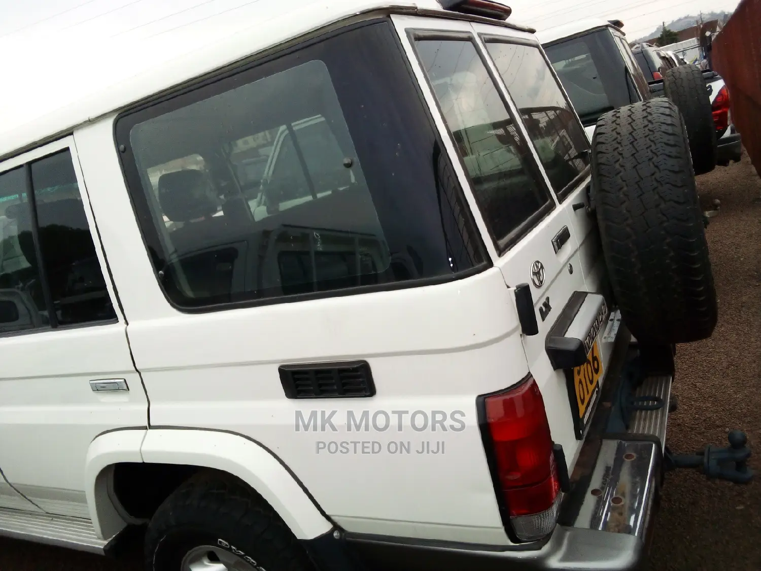 Toyota Land Cruiser 2013 4.0 V6 DLX White